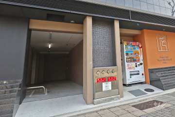 駐輪場入り口