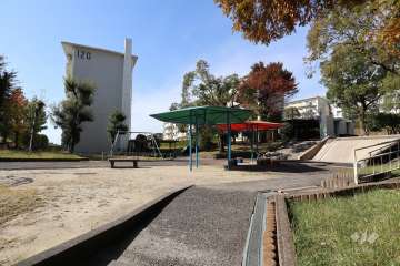 敷地内の公園