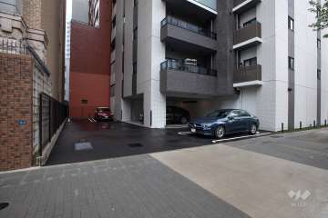 敷地内駐車場（屋外平面式）