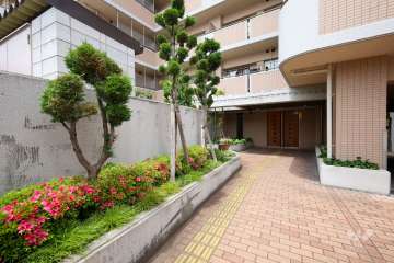 エントランスアプローチ