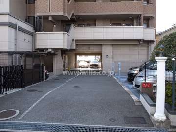 敷地内駐車場