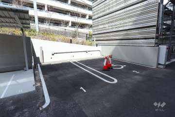 敷地内駐車場(屋外平面式)