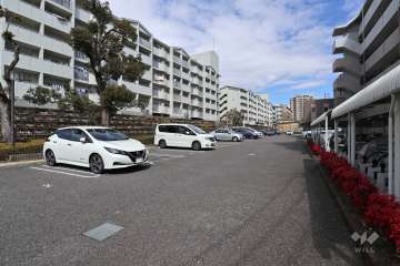敷地内駐車場（屋外平面式）