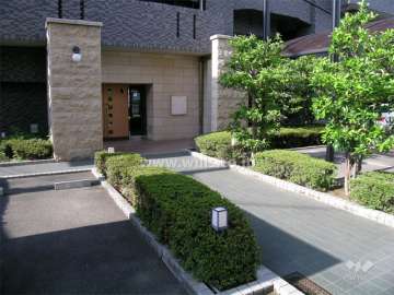 エントランスアプローチ