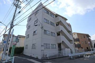 財形大森マンションの外観（北東側から）