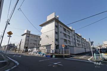 五番町住宅D棟の外観（北東側から）