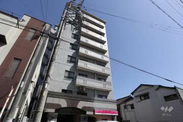 レインボー深川の外観（北西側から）