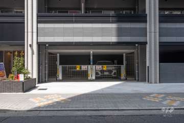 敷地内駐車場（屋内機械式）