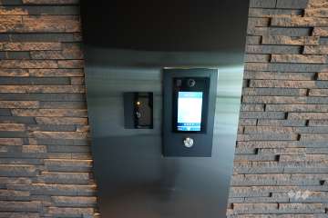 オートロックの操作盤