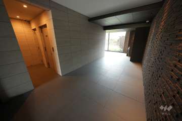 エントランスホール