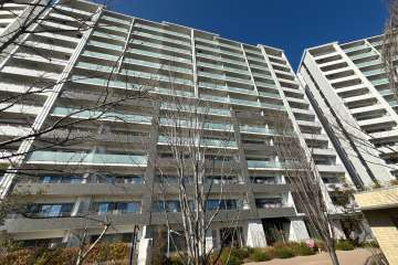 茨木ICO CITY West Courtの外観(南西側から)