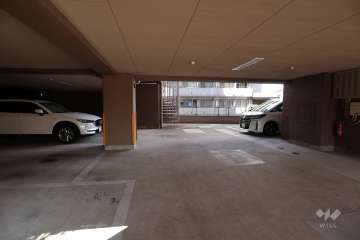 敷地内駐車場（屋内平面式、屋外平面式）