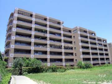 ルネ北千里古江台アンソレイユの外観（南西側から）