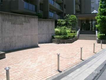 エントランスアプローチ