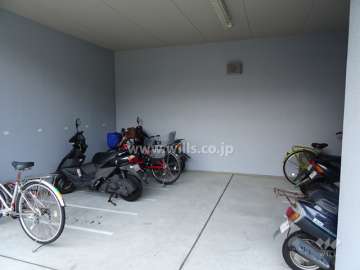 バイク置場