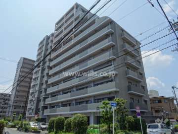 イトーピア江坂アルバフラットの外観（北東側から）