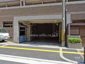 駐車場入口