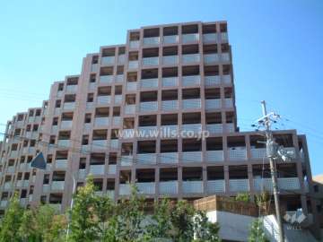 テラス北千里・古江台2番館の外観