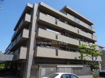 サーパス千里藤白台の外観（北西側から）