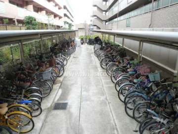 駐輪場、バイク置場