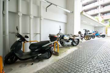 バイク置場
