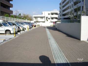 敷地内駐車場