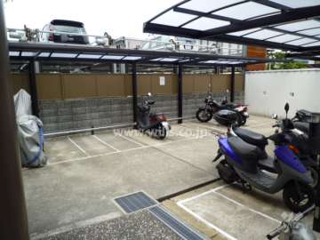 バイク置き場