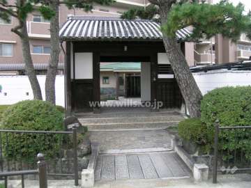 ユニーブル千里山田の外観（北側から）