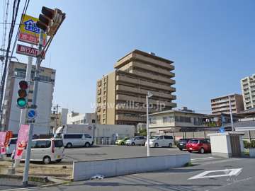 ネバーランドラルジュ江坂弐番館の遠景