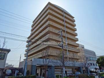 ネバーランドラルジュ江坂弐番館の外観（北西側から）
