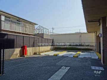 敷地内駐車場（屋外機械式）