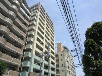 藤和江坂ホームズベネフィールの外観（南東側から）※高層階