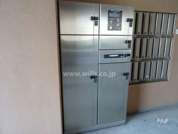 宅配ボックスとメールボックス