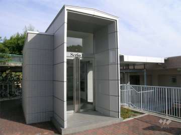 オートロック付きのエントランス