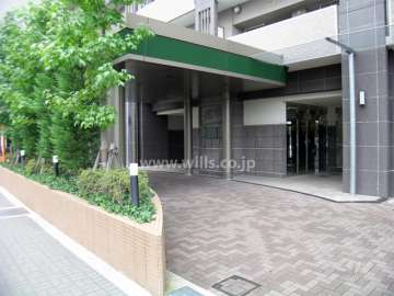 車寄せのあるエントランス