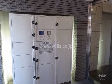 エントランスにある宅配ボックス