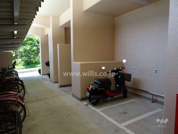 バイク置場