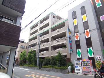 ディークラディア吹田・千里丘の外観（南東側から）