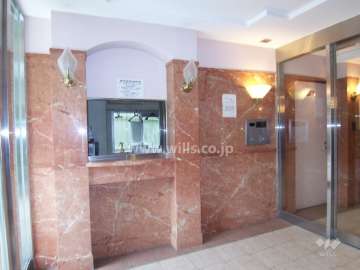 管理人室とオートロック操作盤