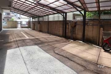 駐輪場、バイク置場