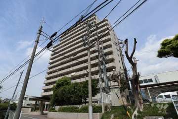 グローリアス大府長根町の外観（南東側から）