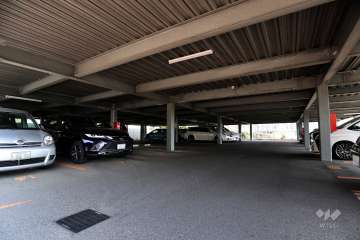 敷地内駐車場（自走式立体・1F）