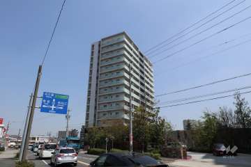 グランフォーリアの外観（南西側から）