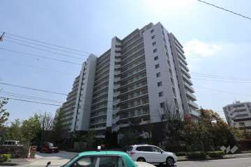 グランフォーリアの外観（北西側から）