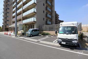 敷地内駐車場（屋外平面式）