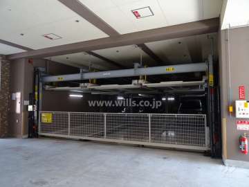 敷地内駐車場（屋内機械式）