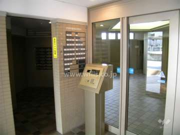 オートロック付き