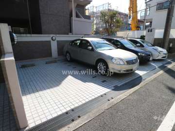 敷地内駐車場(屋外平面式)