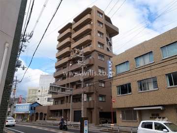 リーガル豊中北桜塚の外観（南側から）