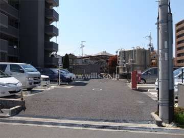 敷地内駐車場（機械式）